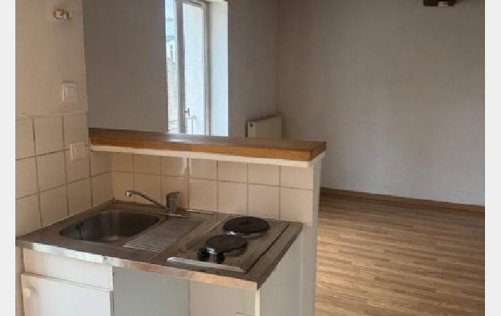 Immeuble CHATEAU-THIERRY (02400)  328 m2 388 000 € 