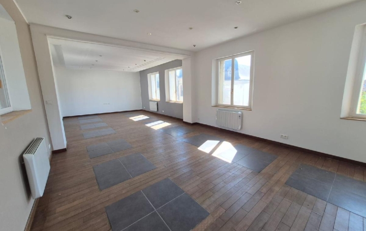 Appartement 4 pièces 150 m² · à Chauny · 150 m² · 107 000 €