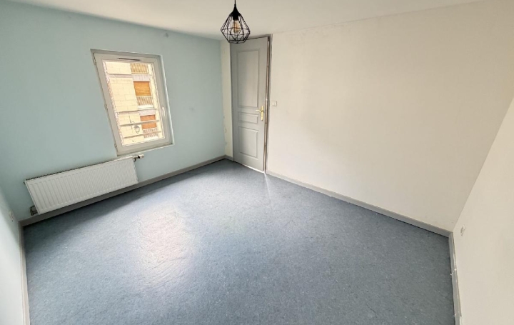 4 Pièces SOISSONS (02200)  71 m2 115 000 € 