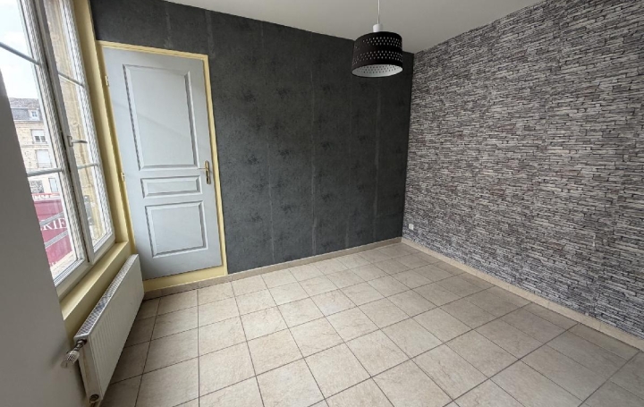 4 Pièces SOISSONS (02200)  71 m2 115 000 € 