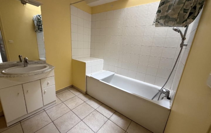 4 Pièces SOISSONS (02200)  71 m2 115 000 € 