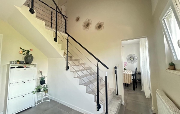 Maison SOISSONS (02200)  101 m2 223 000 € 