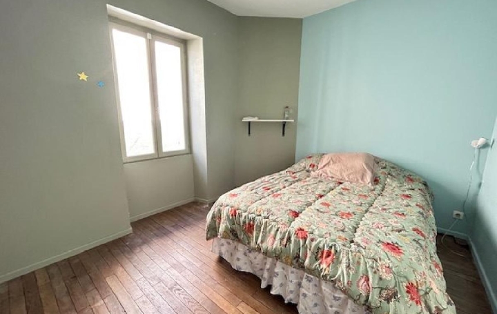 Maison OULCHY-LE-CHATEAU (02210)  135 m2 229 000 € 