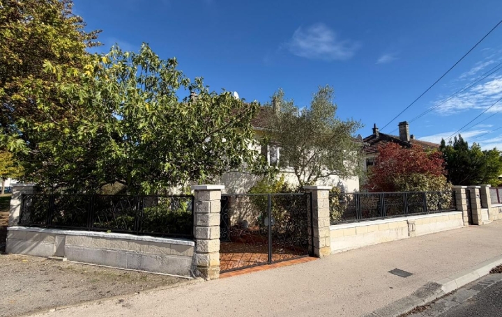 Maison SOISSONS (02200)  82 m2 192 000 € 