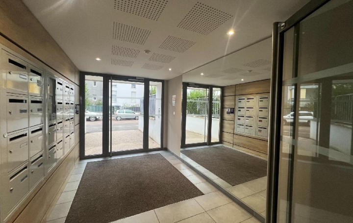 3 Pièces CHARNAY-LES-MACON (71850)  68 m2 189 900 € 