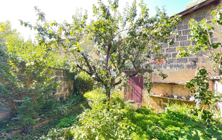 Maison MACON (71000)   397 500 € 