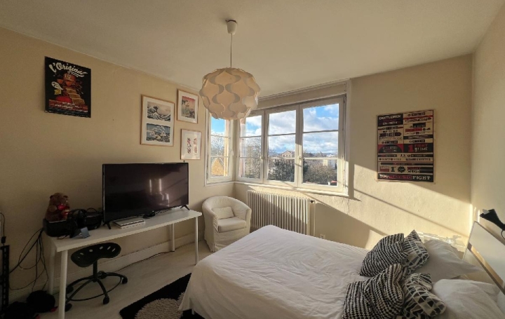 3 Pièces MACON (71000)   145 800 € 