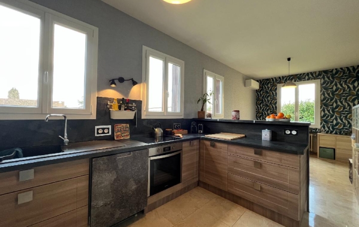 Maison MACON (71000)  118 m2 244 000 € 