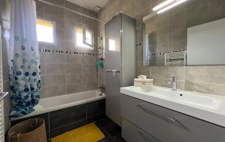 Maison MACON (71000)  118 m2 244 000 € 