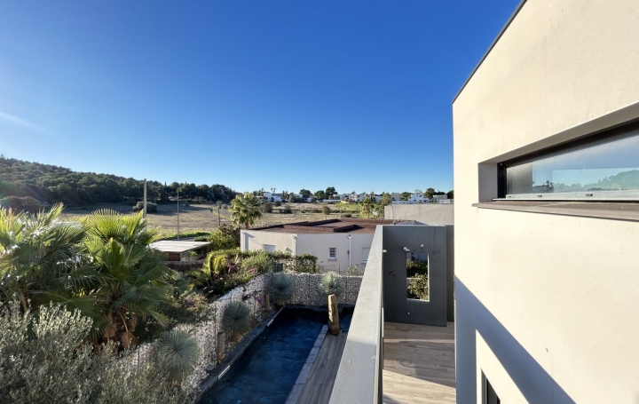 Maison AGDE (34300)  207 m2 1 100 000 € 