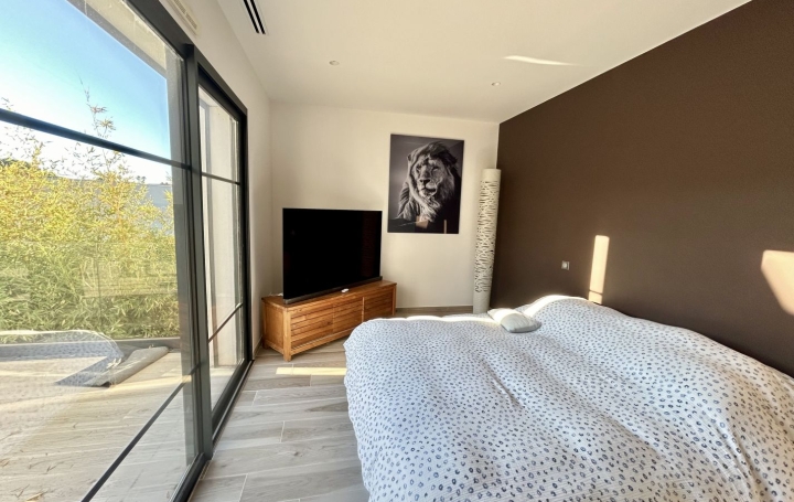 Maison AGDE (34300)  207 m2 1 100 000 € 