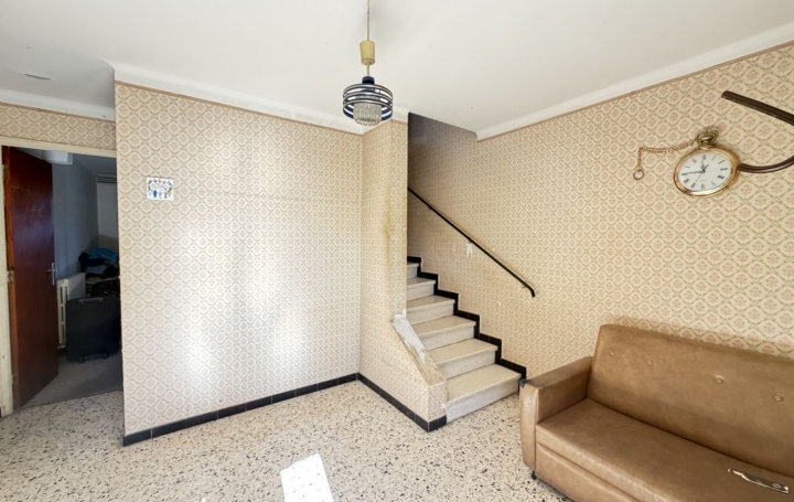 Maison AGDE (34300)  157 m2 274 000 € 