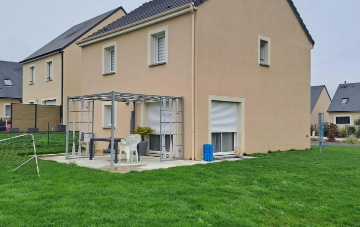 Réseau Immo-diffusion : Maison  SAINT-SYLVAIN  97 m2 245 000 € 