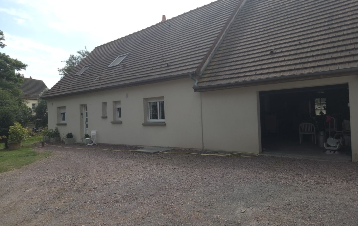 Maison CHEUX (14210)  110 m2 261 000 € 