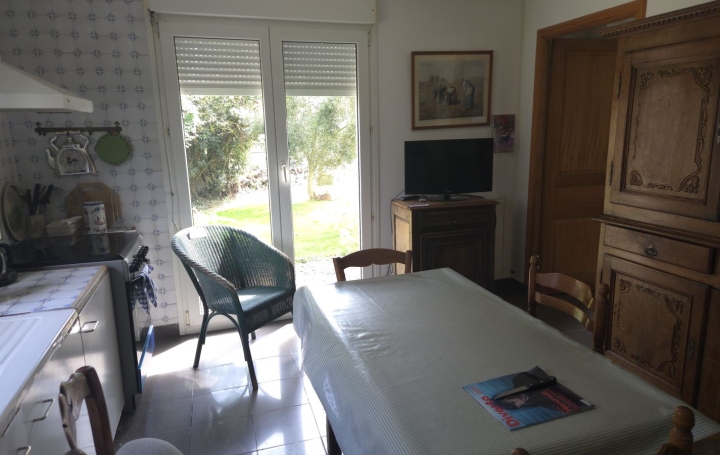 Maison CHEUX (14210)  110 m2 261 000 € 