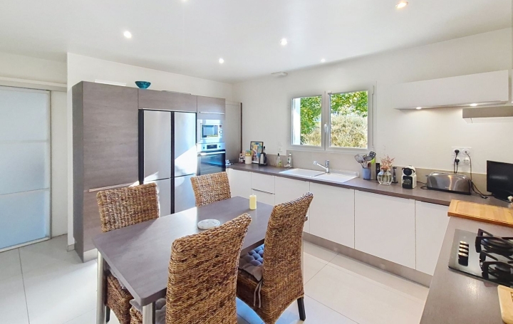 Maison BIEVILLE-BEUVILLE (14112)  235 m2 799 000 € 