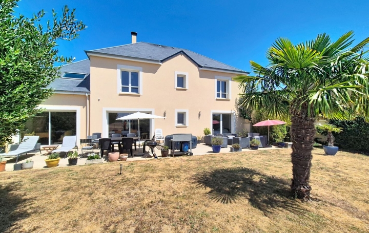 Maison 8 pièces 235 m² · à Biéville-Beuville · 235 m² · 799 000 €