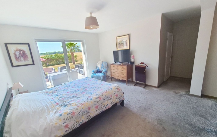 Maison BIEVILLE-BEUVILLE (14112)  235 m2 799 000 € 