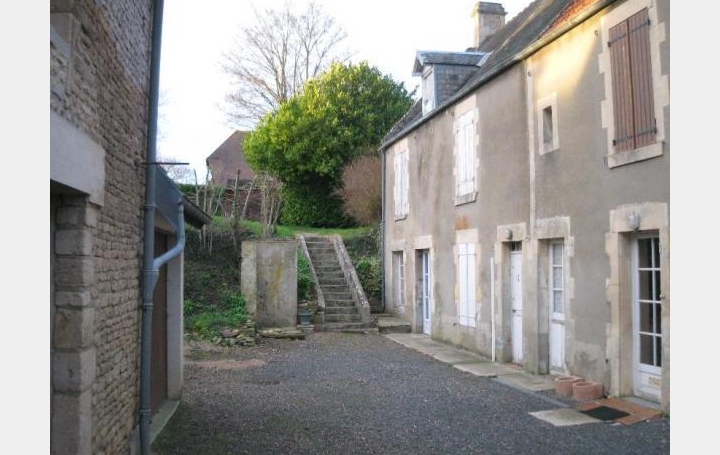 Réseau Immo-diffusion : Maison  PERIERS-SUR-LE-DAN  211 m2 178 400 € 