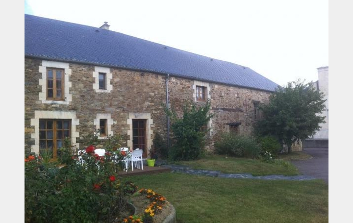 Réseau Immo-diffusion : Maison  EVRECY  260 m2 325 000 € 