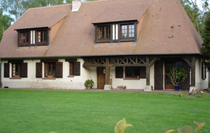 Réseau Immo-diffusion : Maison  ARGENCES  183 m2 336 000 € 