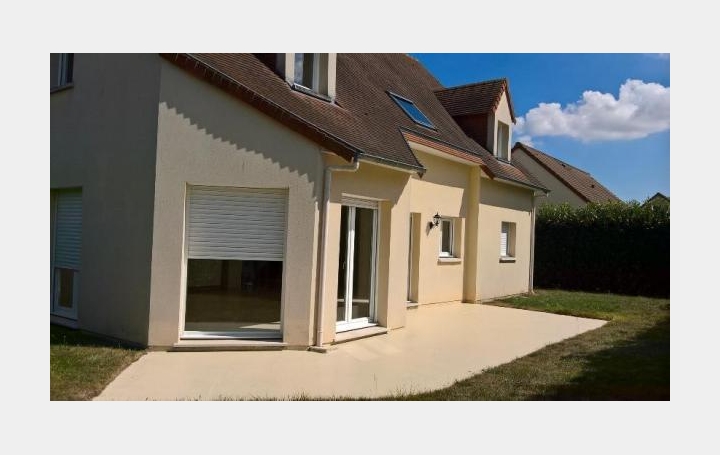 Réseau Immo-diffusion : Maison  SOLIERS  160 m2 287 000 € 