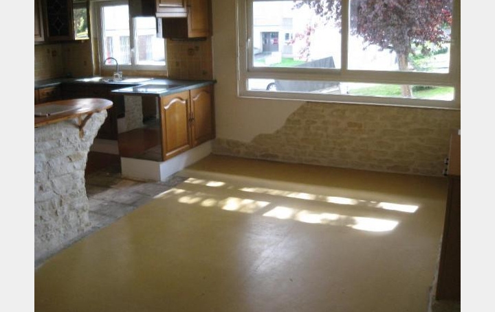 Réseau Immo-diffusion : Appartement P3  BLAINVILLE-SUR-ORNE  66 m2 102 000 € 