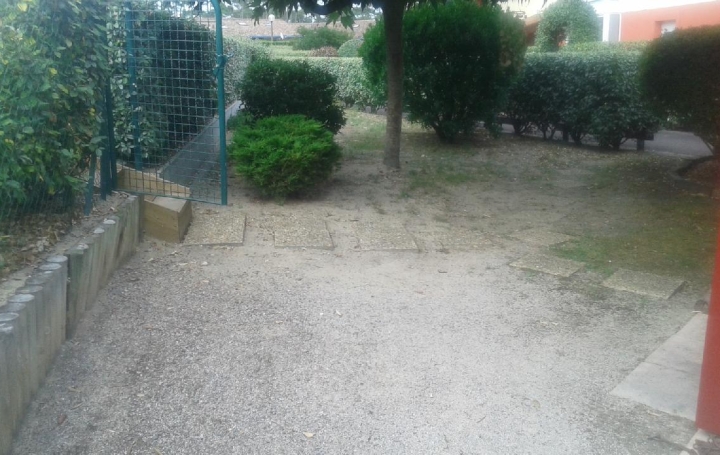 2 Pièces MOLIETS-ET-MAA (40660)  38 m2 700 € 