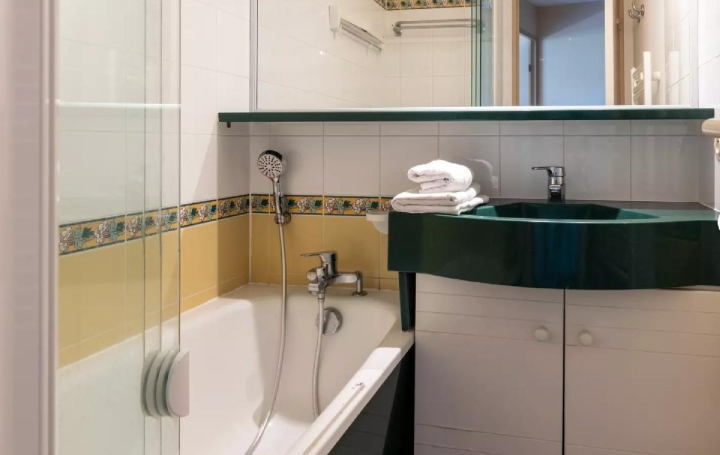 2 Pièces MOLIETS-ET-MAA (40660)  35 m2 700 € 