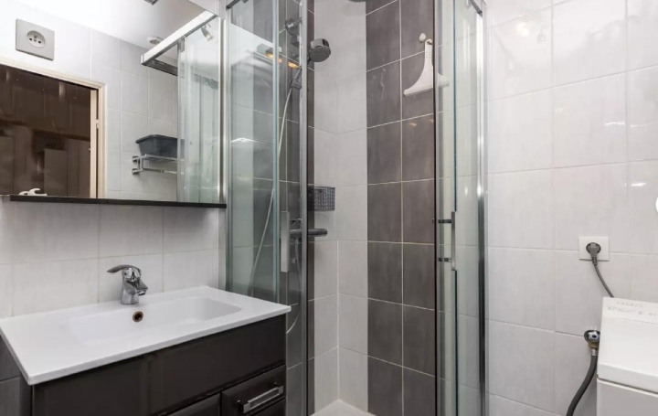 Maison MOLIETS-ET-MAA (40660)   1 200 € 