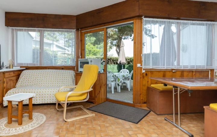 3 Pièces MOLIETS-ET-MAA (40660)  45 m2 850 € 