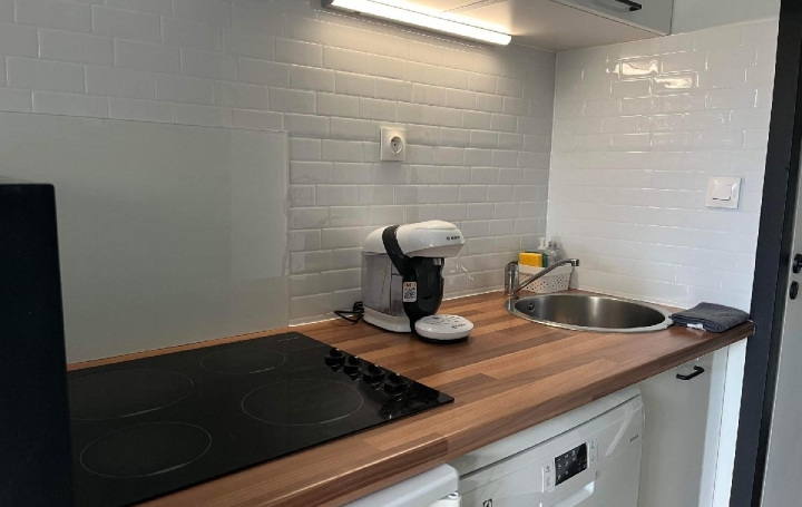 1 Pièce MOLIETS-ET-MAA (40660)   750 € 