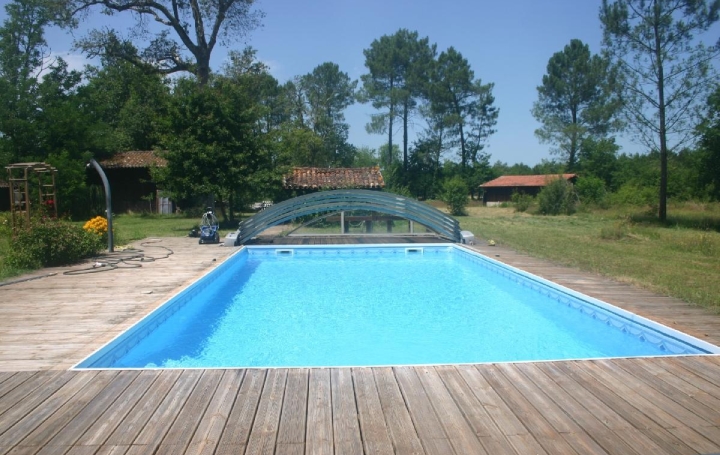 Maison CALLEN (40430)  170 m2 336 000 € 