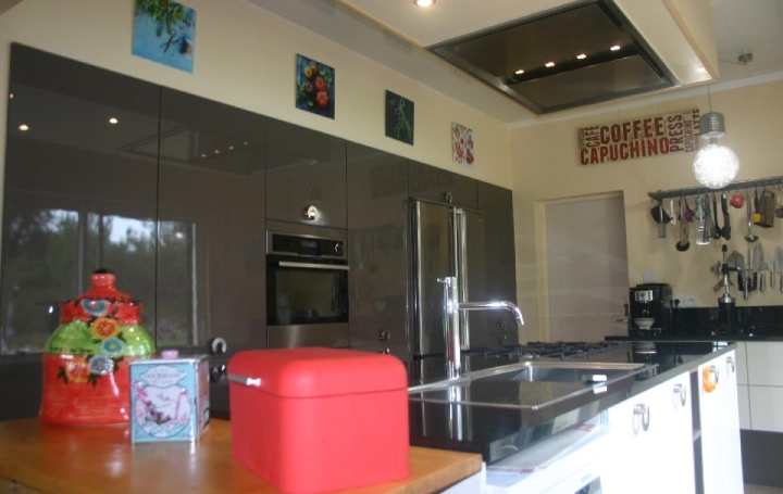 Maison CALLEN (40430)  170 m2 336 000 € 