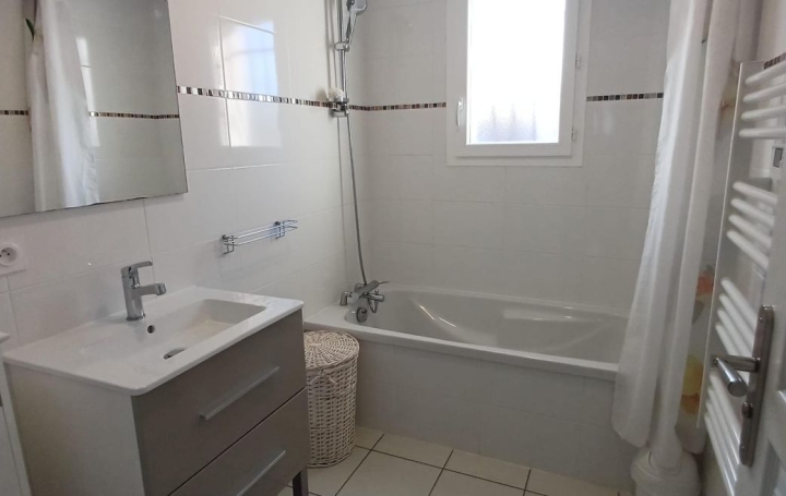 Maison VIELLE-SAINT-GIRONS (40560)  76 m2 327 050 € 