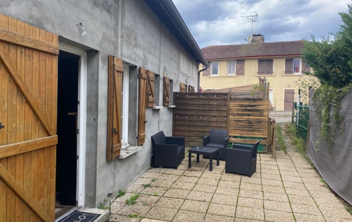 Maison LESPERON (40260)  720 m2 950 000 € 