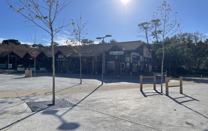 Local / Bureau MOLIETS-ET-MAA (40660) 46 m<sup>2</sup> 140 000 € 