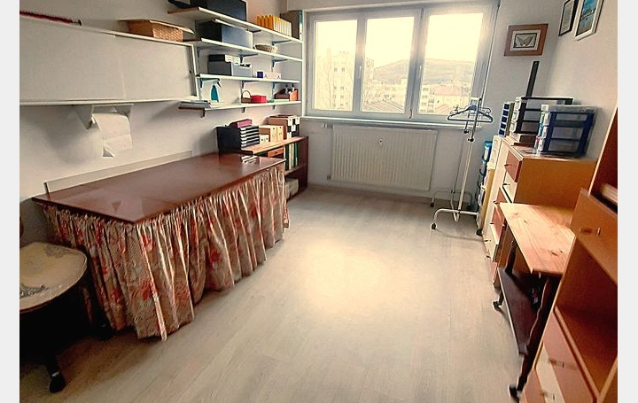 4 Pièces METZ (57050)  79 m2 173 300 € 