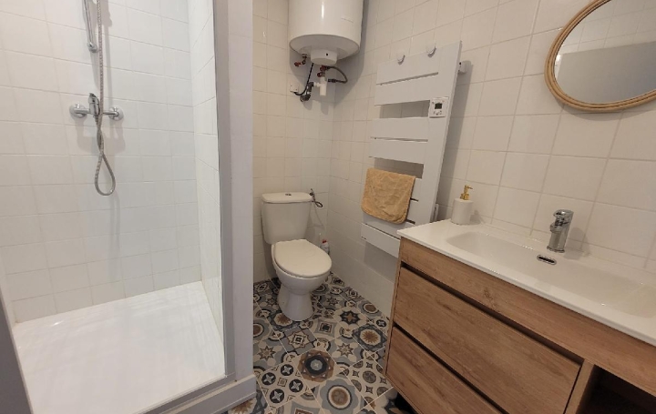 2 Pièces SAINT-JEAN-D'ANGELY (17400)  28 m2 580 € 