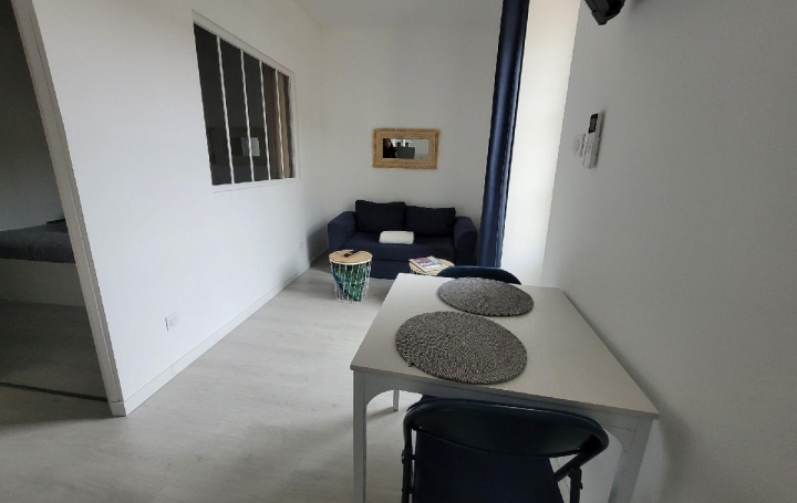 2 Pièces SAINT-JEAN-D'ANGELY (17400)  30 m2 780 € 