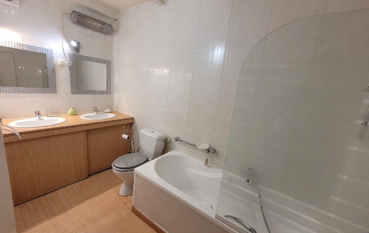 Maison LOULAY (17330)  165 m2 168 500 € 