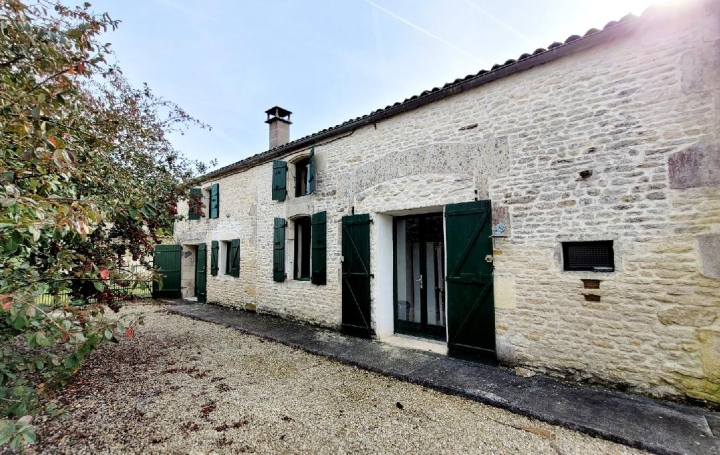 Maison / Villa AUMAGNE (17770) 145 m<sup>2</sup> 135 000 € 