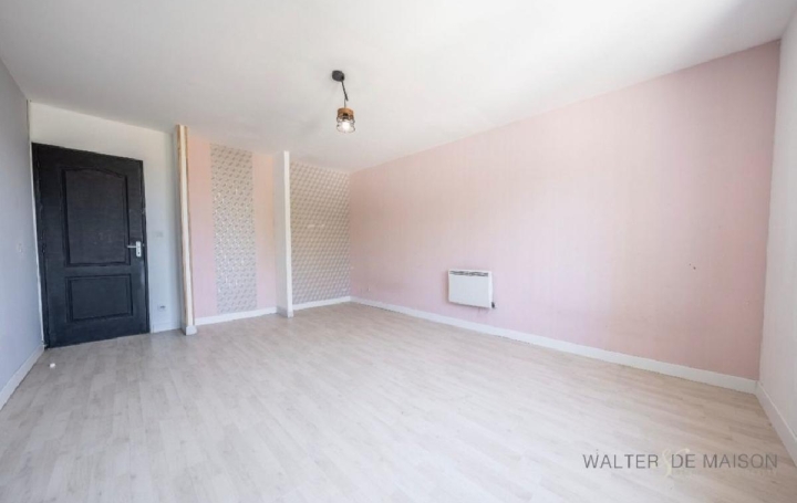 Maison BERNAY-SAINT-MARTIN (17330)  212 m2 299 000 € 