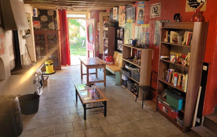 Maison SAINT-MANDE-SUR-BREDOIRE (17470)  107 m2 81 700 € 