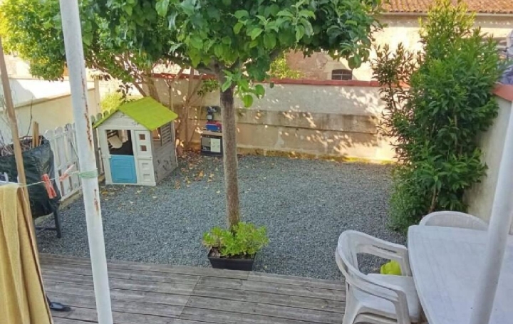 Maison SAINT-JEAN-D'ANGELY (17400)  56 m2 102 600 € 
