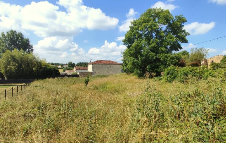 Terrain ECOYEUX (17770)  974 m2 36 000 € 