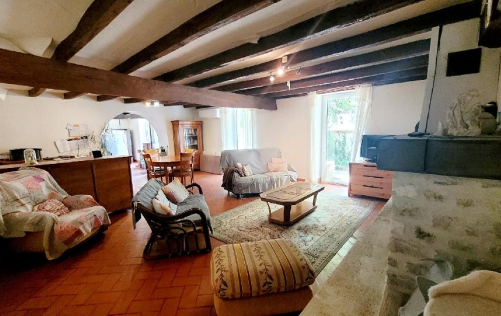 Maison COURANT (17330)  230 m2 295 000 € 
