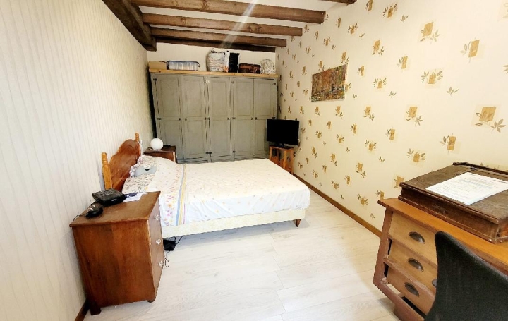 Maison COURANT (17330)  230 m2 295 000 € 