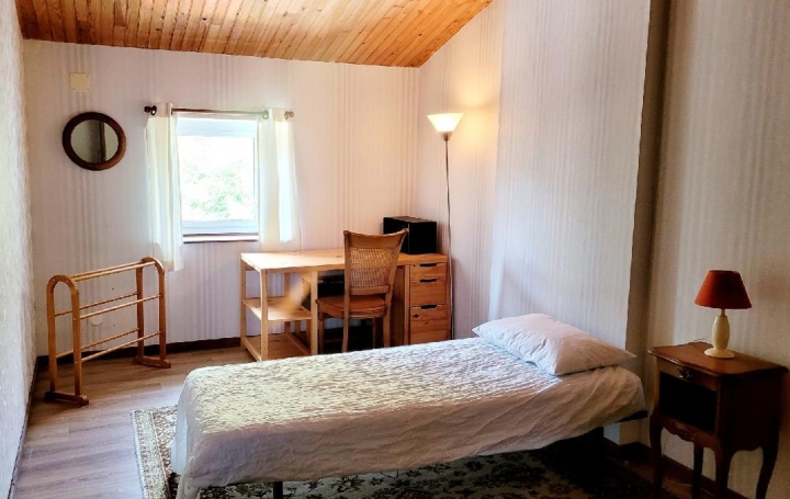 Maison COURANT (17330)  230 m2 295 000 € 