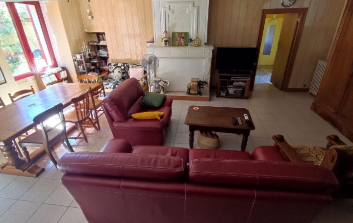 Maison CHANIERS (17610)  197 m2 178 500 € 